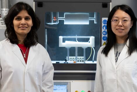 Post-doctoral research fellow Sneha Shanbhag and PhD candidate Rong Wu.