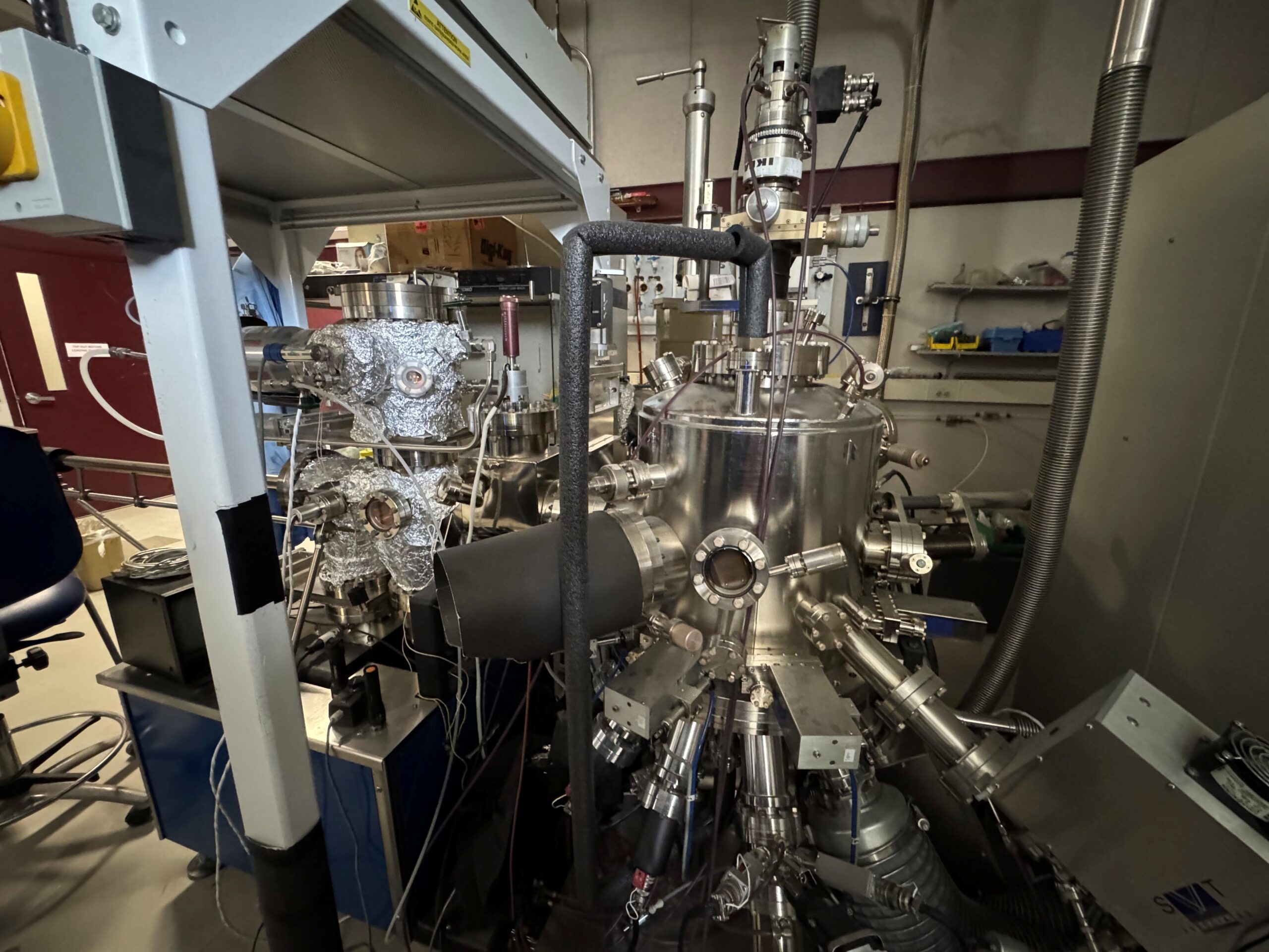 Molecular Beam Epitaxy System - Gas Source MBE (SVT Associates)