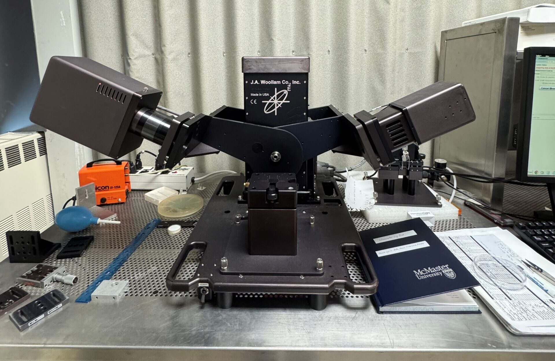 Spectroscopic Ellipsometer - Variable Angle (J.A. Woollam IR-VASE)