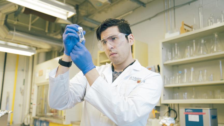 Canadian researchers test injectable foam to repair bones
