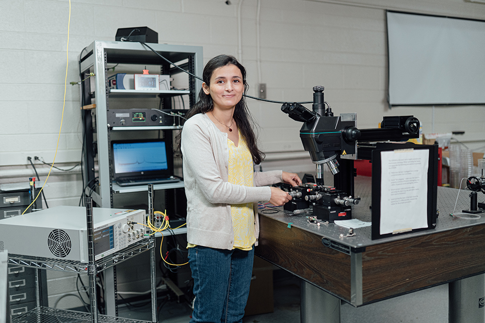 Seeing the light: Research breakthrough by McMaster PhD student creates a simple, cost-effective laser on silicon
